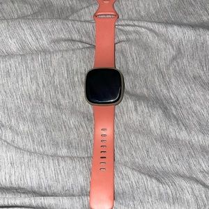 FitBit Versa 3